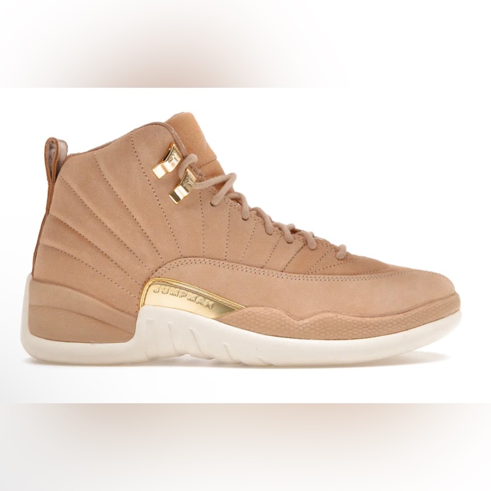 Jordan Retro 12 Nude Sz 8